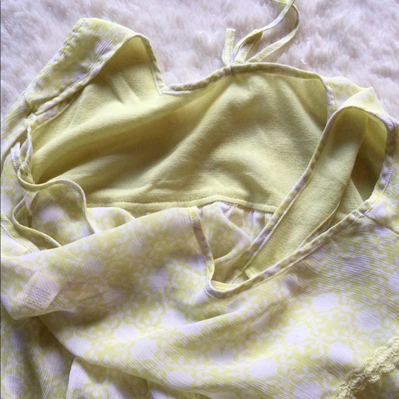 💛HP!💛 VINTAGE | 💞VS Angels | Sheer Ruffle Lace Top - Picture 10 of 10